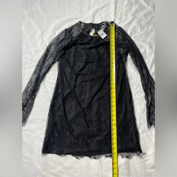 NWT BCBG women’s Black Lace Overlay Sleeveless Dress Size XS - Picture 4 of 7